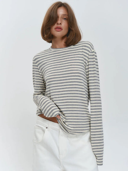 Effortless Chic: The Ultimate Monday-to-Sunday Striped Long Sleeve