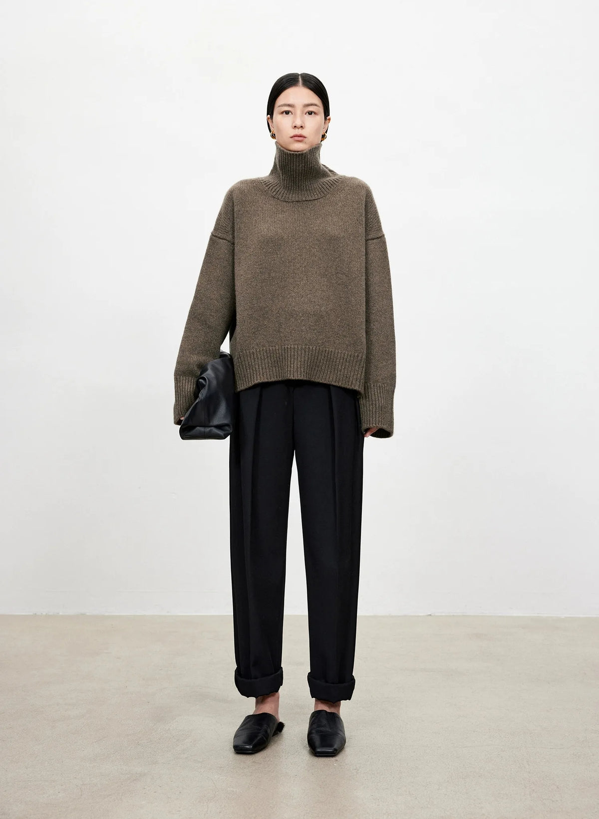 The Bauhaus Cashmere Turtleneck Knit