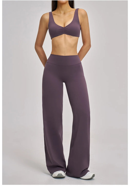 The Aura Ribbed Seamless Sports Yoga Set