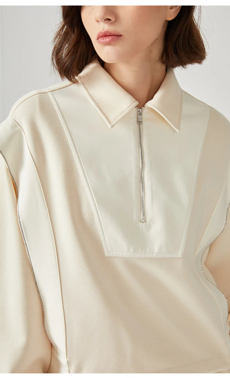 Women's The Retro Half-Zip Sweatshirt — Modern Ease, Reimagined