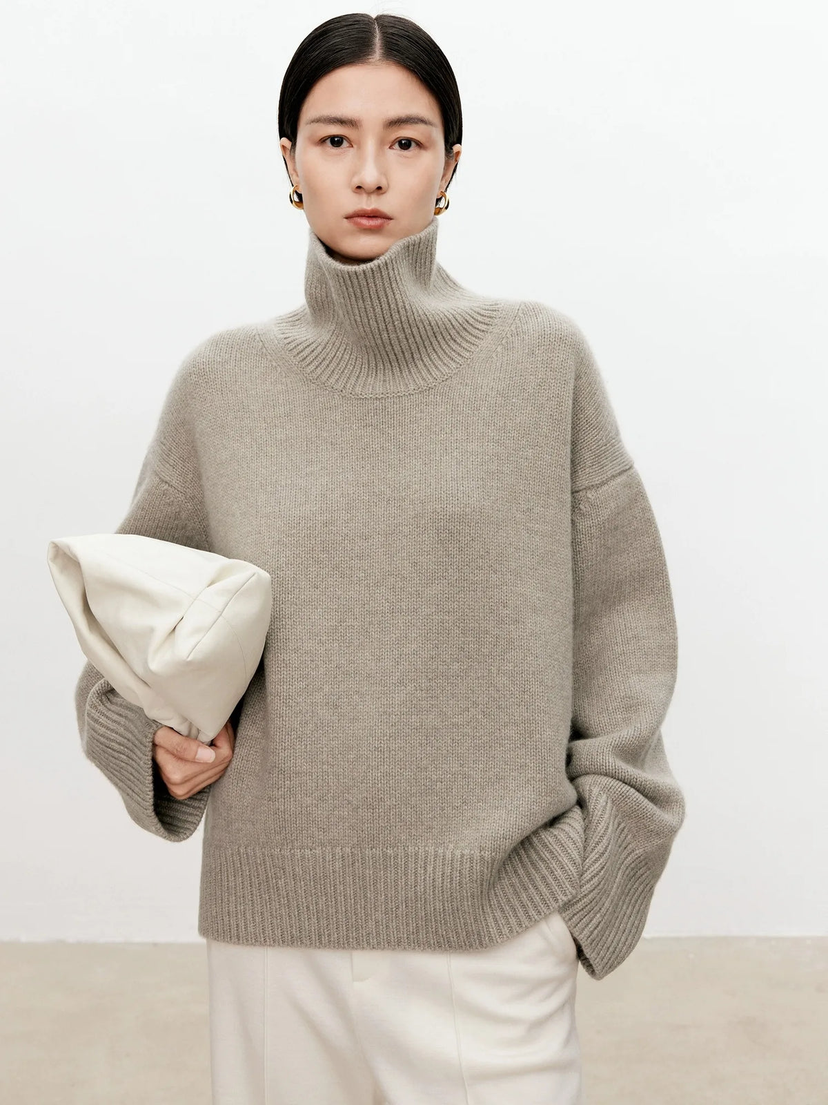 The Bauhaus Cashmere Turtleneck Knit