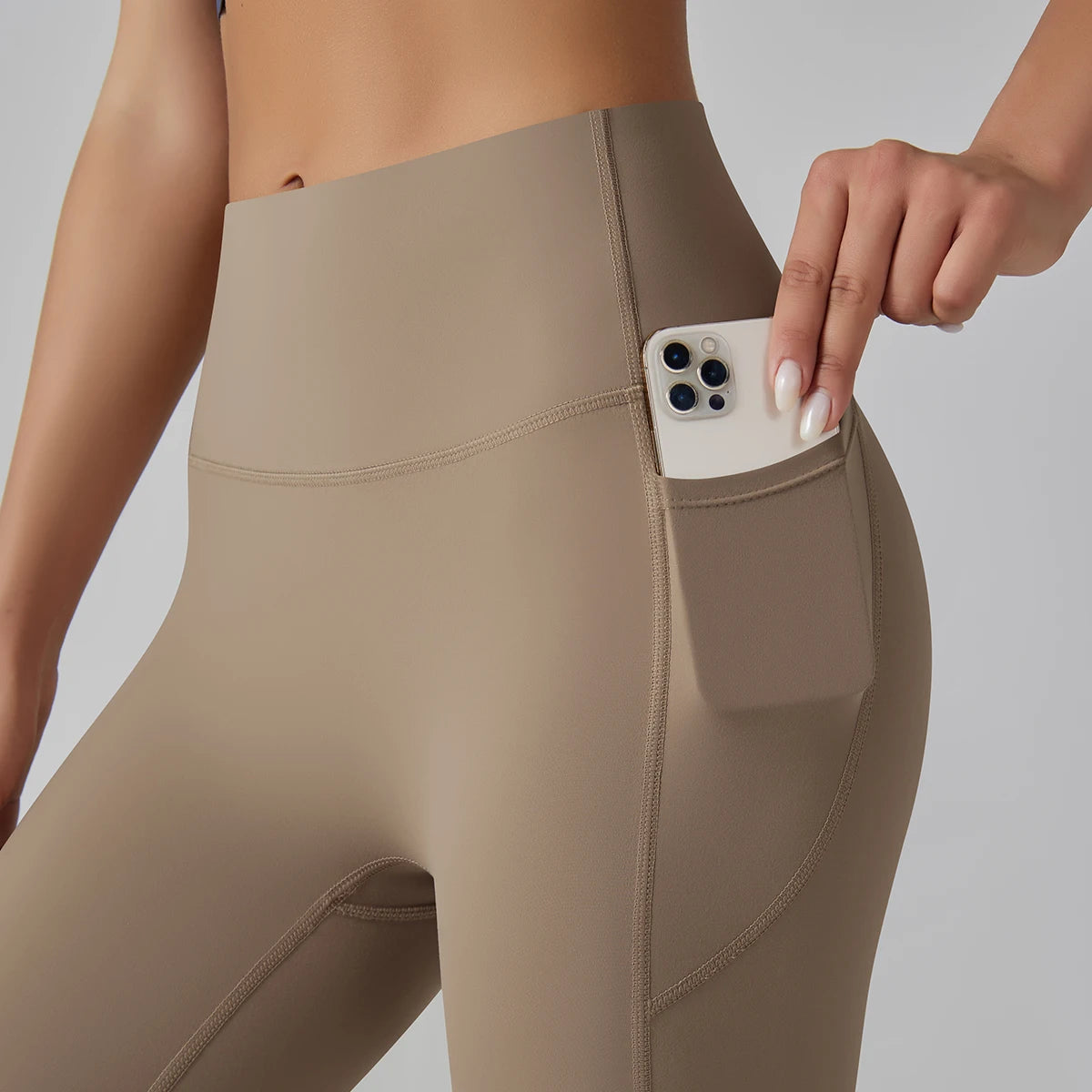 Sculpt & Stash High-Waist Leggings – Your All-Day Go-To