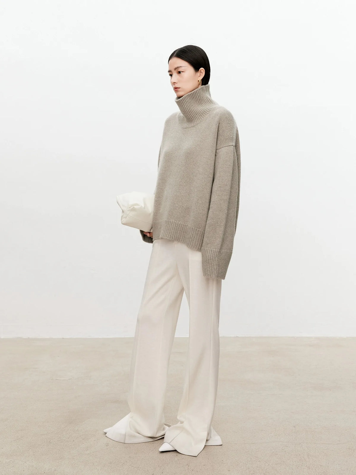The Bauhaus Cashmere Turtleneck Knit