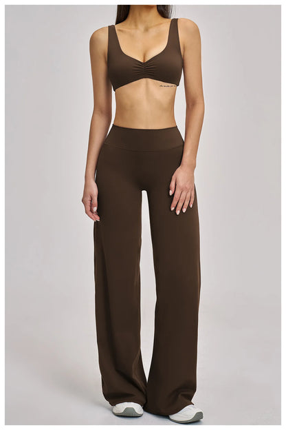 The Aura Ribbed Seamless Sports Yoga Set