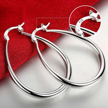 Oval Hoop Earrings in 18K gold plated Sterling Silver