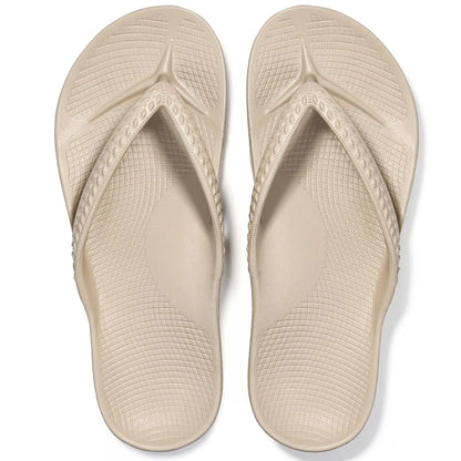 The Cloud-Walk Thong: All-Day Ergonomic Support for Sun-Drenched Days