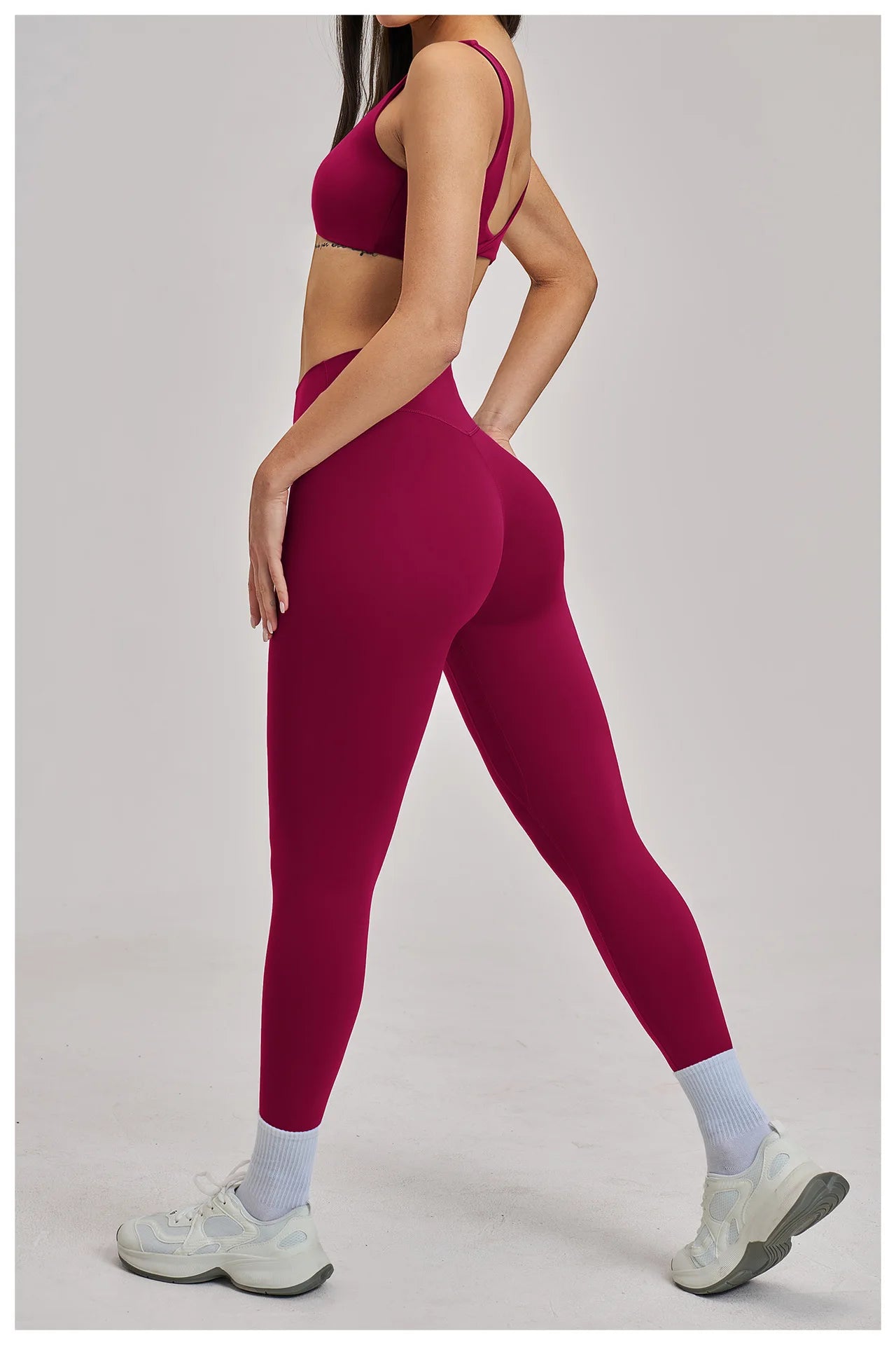 The Aura Ribbed Seamless Sports Yoga Set