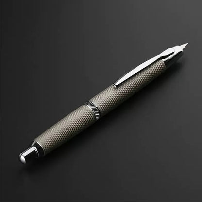 The Executive Grip: Metal Press Luxury Fountain Pen – Effortless Style, Precision Writing.