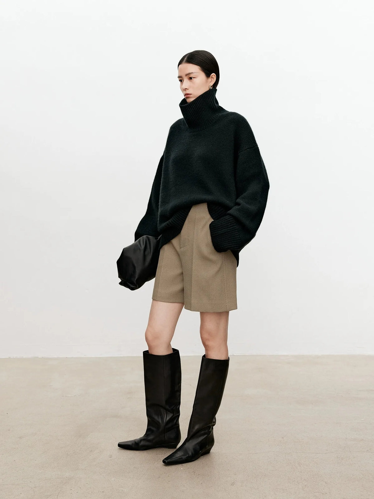 The Bauhaus Cashmere Turtleneck Knit
