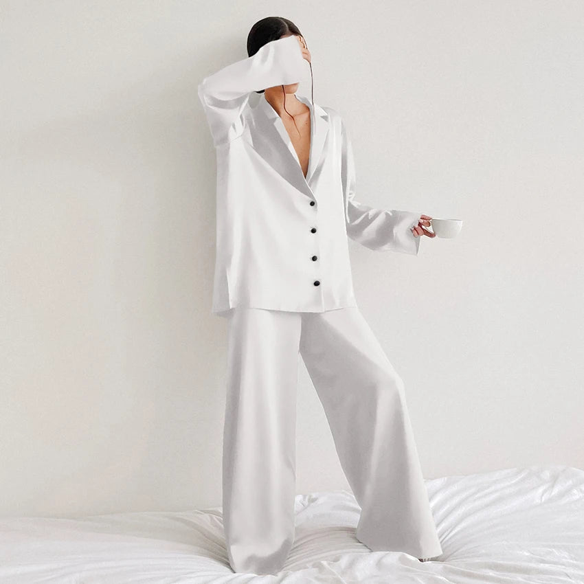 The Modern Muse: Women's Silk-Touch Satin Sleepwear Loungewear Set