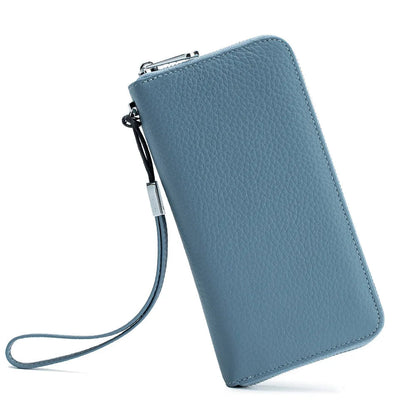 The Coveted Clutch: Women's ZIP Clutch in Top-Grain Leather with RFID Protection