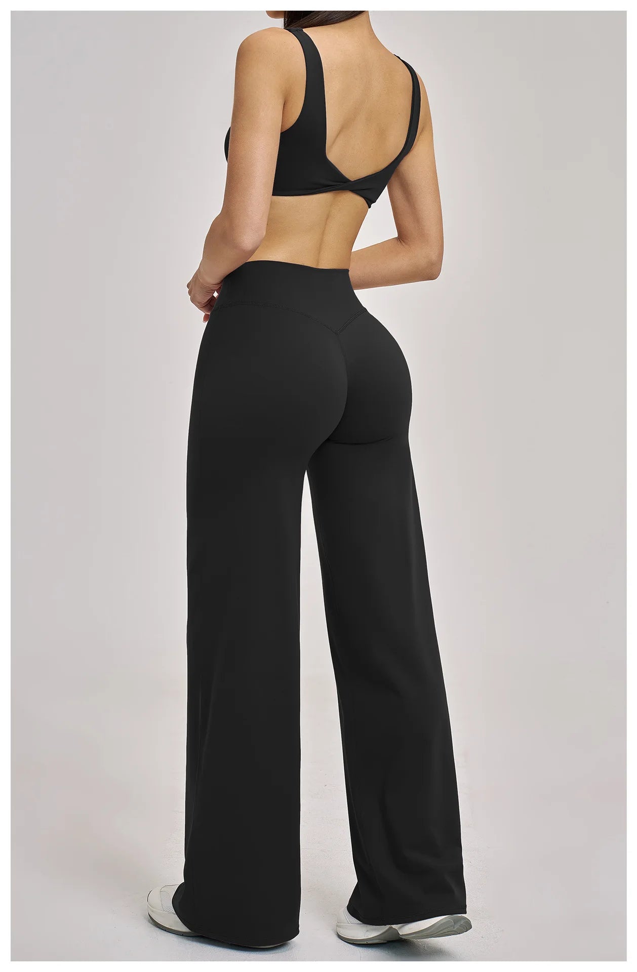 The Aura Ribbed Seamless Sports Yoga Set
