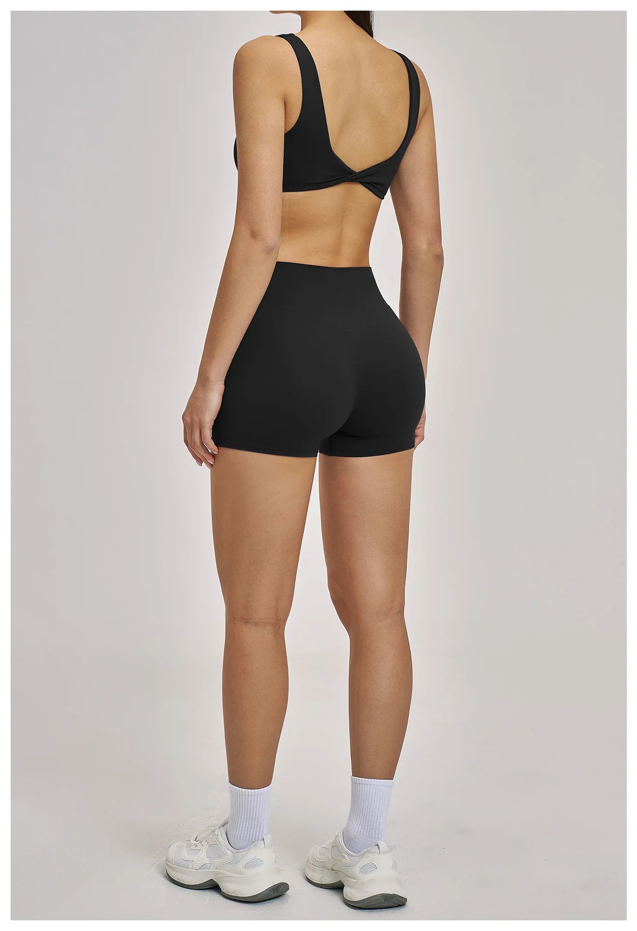 The Aura Ribbed Seamless Sports Yoga Set