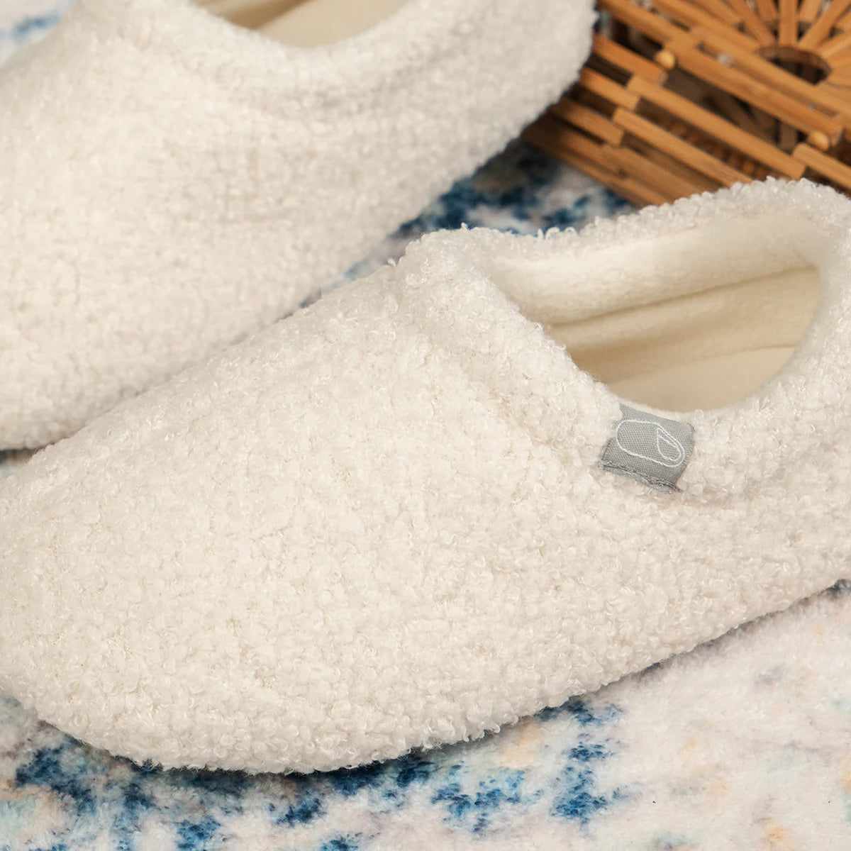 Women's Soft Curly Cozy Loafer Slippers with Polar Fleece Lining
