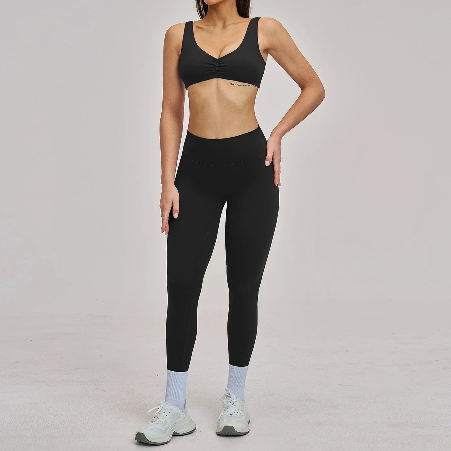 The Aura Ribbed Seamless Sports Yoga Set