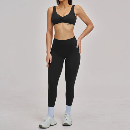 The Aura Ribbed Seamless Sports Yoga Set