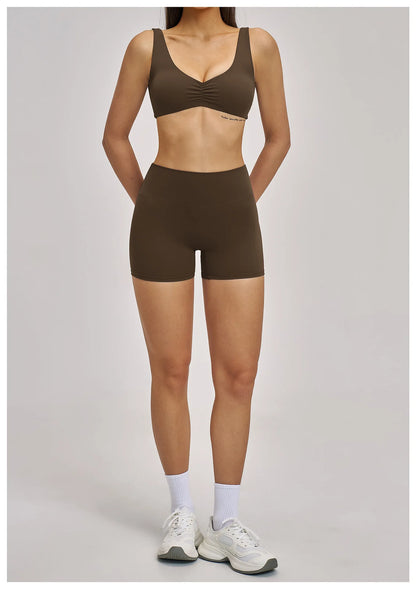 The Aura Ribbed Seamless Sports Yoga Set