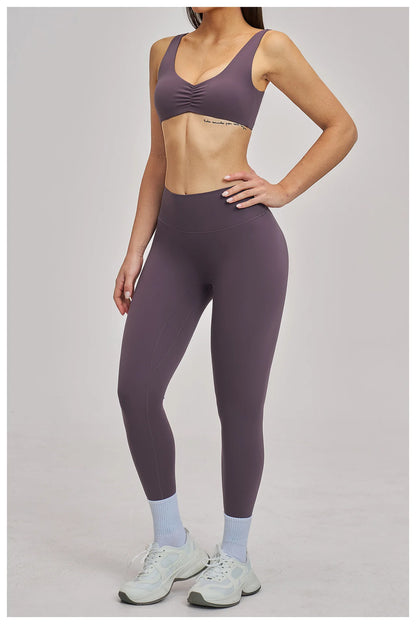 The Aura Ribbed Seamless Sports Yoga Set