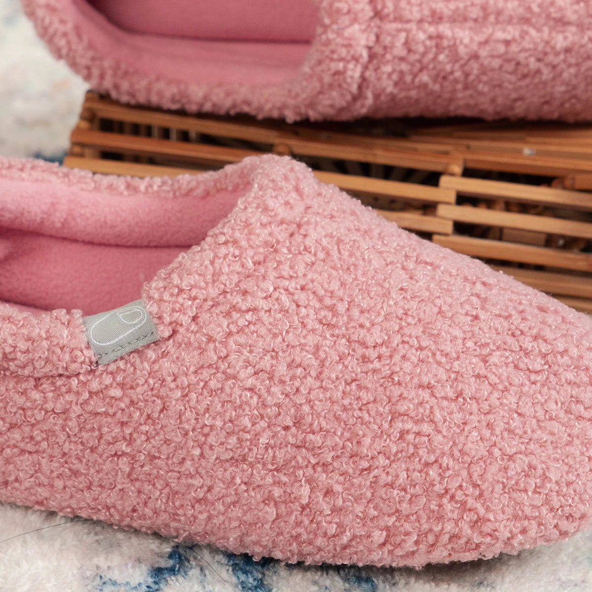 Women's Soft Curly Cozy Loafer Slippers with Polar Fleece Lining