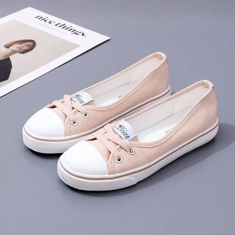 The "Everyday Muse" Low-Top Lace Up Canvas  Shoes: Effortless Chic