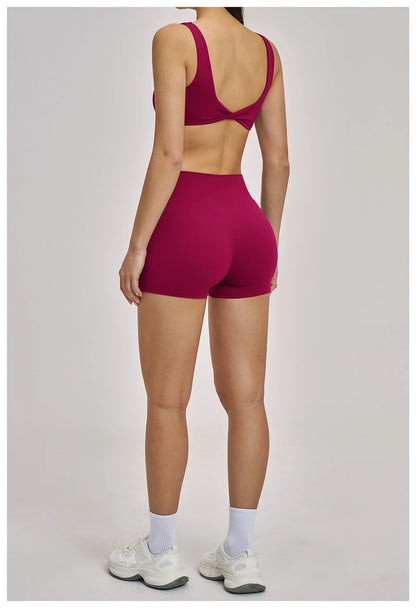 The Aura Ribbed Seamless Sports Yoga Set