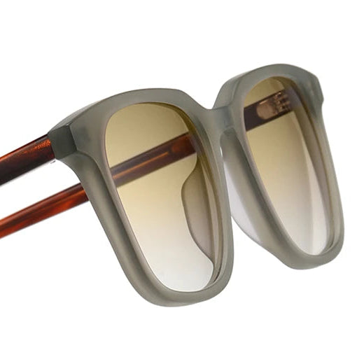 Monolith Square: Sculpted Acetate & Gradient Lenses