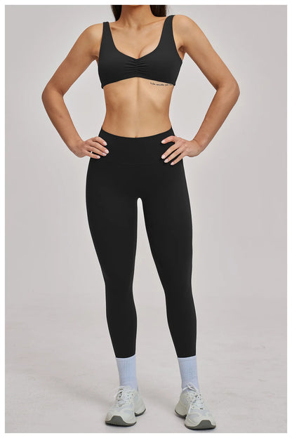 The Aura Ribbed Seamless Sports Yoga Set