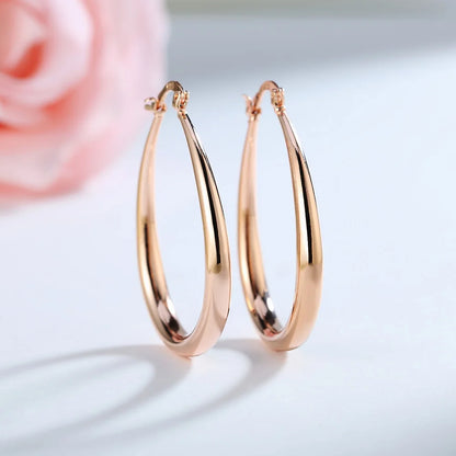 Oval Hoop Earrings in 18K gold plated Sterling Silver