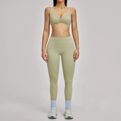 The Aura Ribbed Seamless Sports Yoga Set