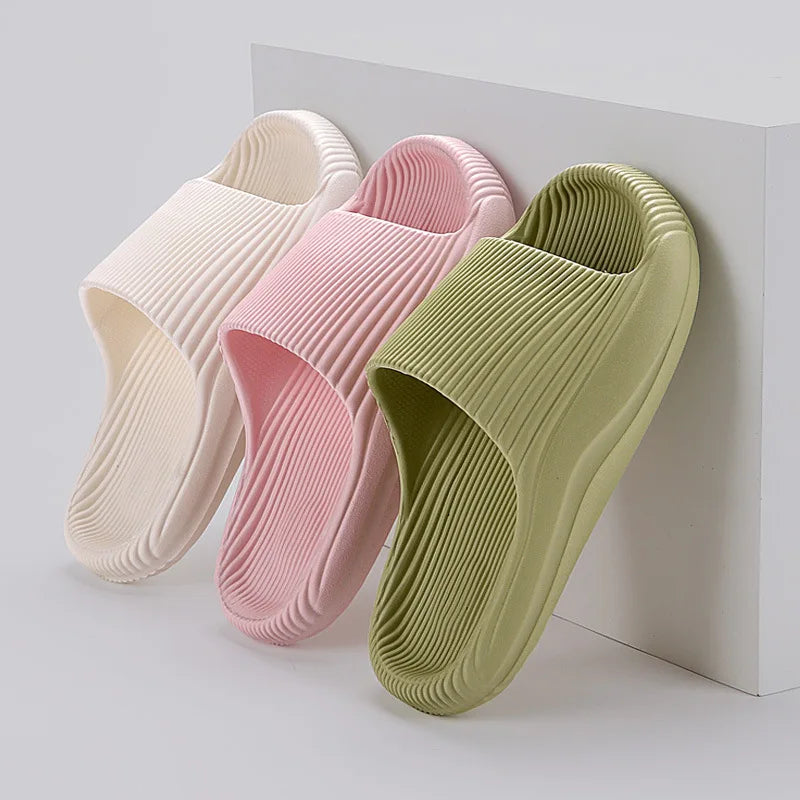 Smile Pop Ribbed Slides – Cloud-Soft Recovery for Busy Days