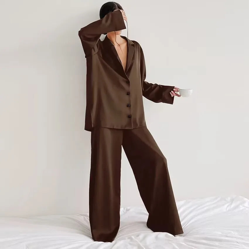 The Modern Muse: Women's Silk-Touch Satin Sleepwear Loungewear Set