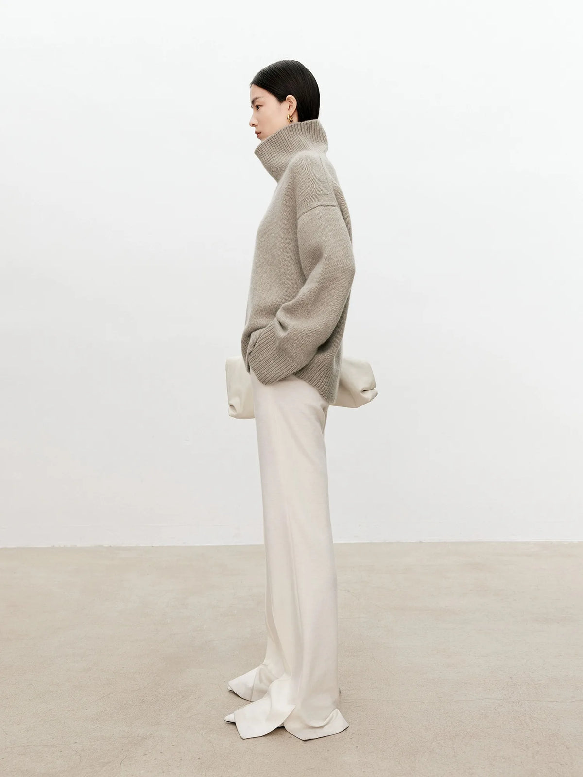 The Bauhaus Cashmere Turtleneck Knit