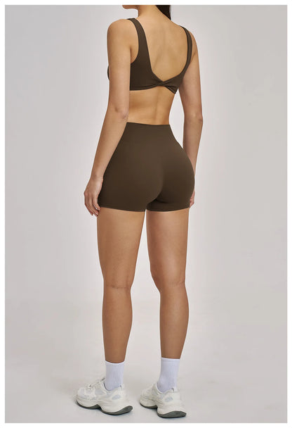 The Aura Ribbed Seamless Sports Yoga Set