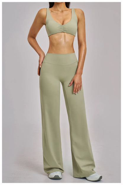 The Aura Ribbed Seamless Sports Yoga Set