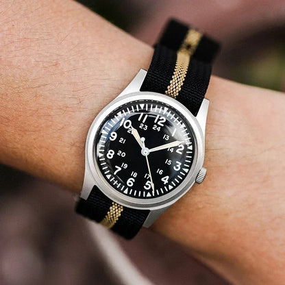 The Heritage Field Watch: Men's RDUNAE RA03: The Vintage Field Watch for the Modern Minimalist