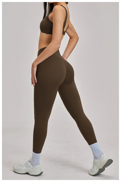The Aura Ribbed Seamless Sports Yoga Set