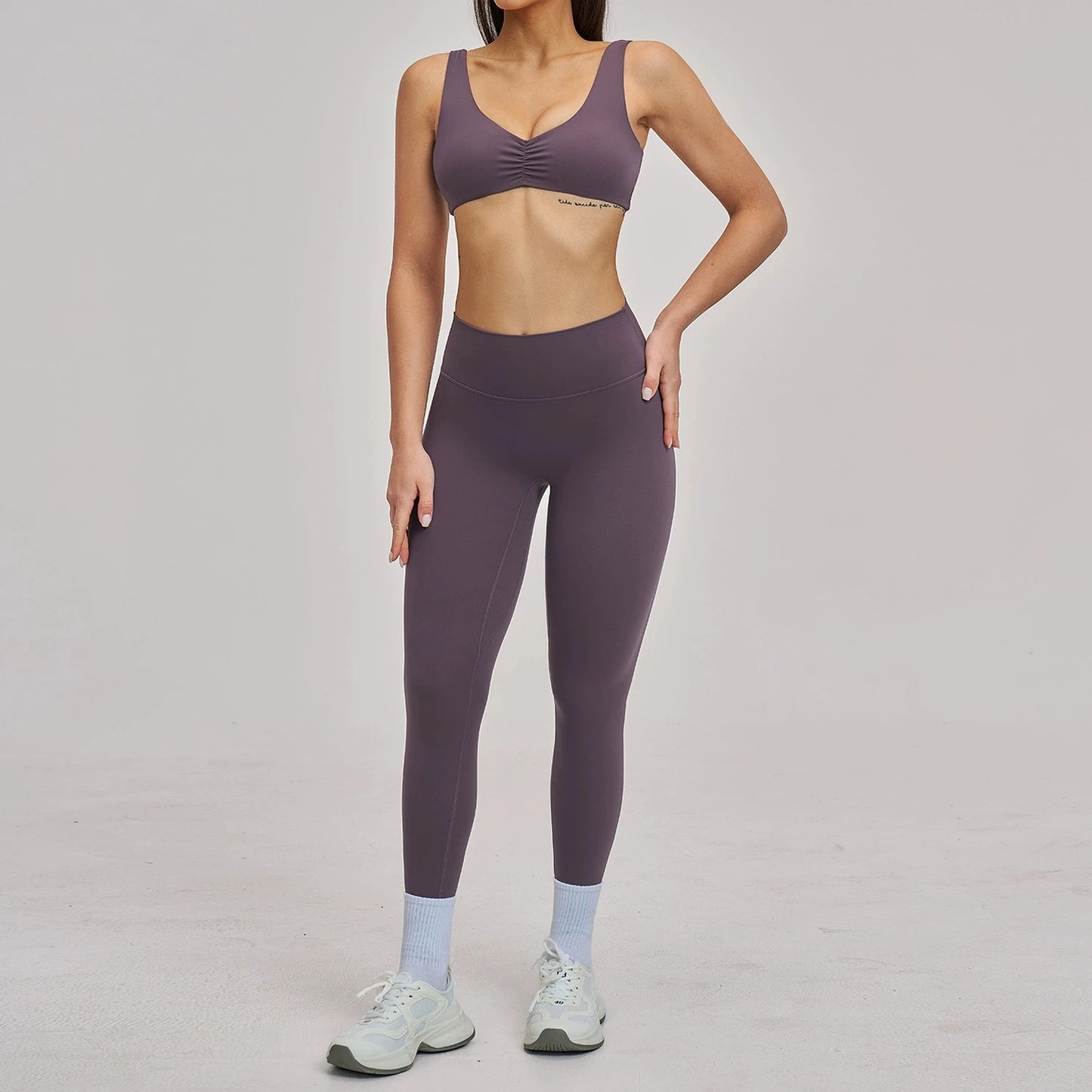 The Aura Ribbed Seamless Sports Yoga Set