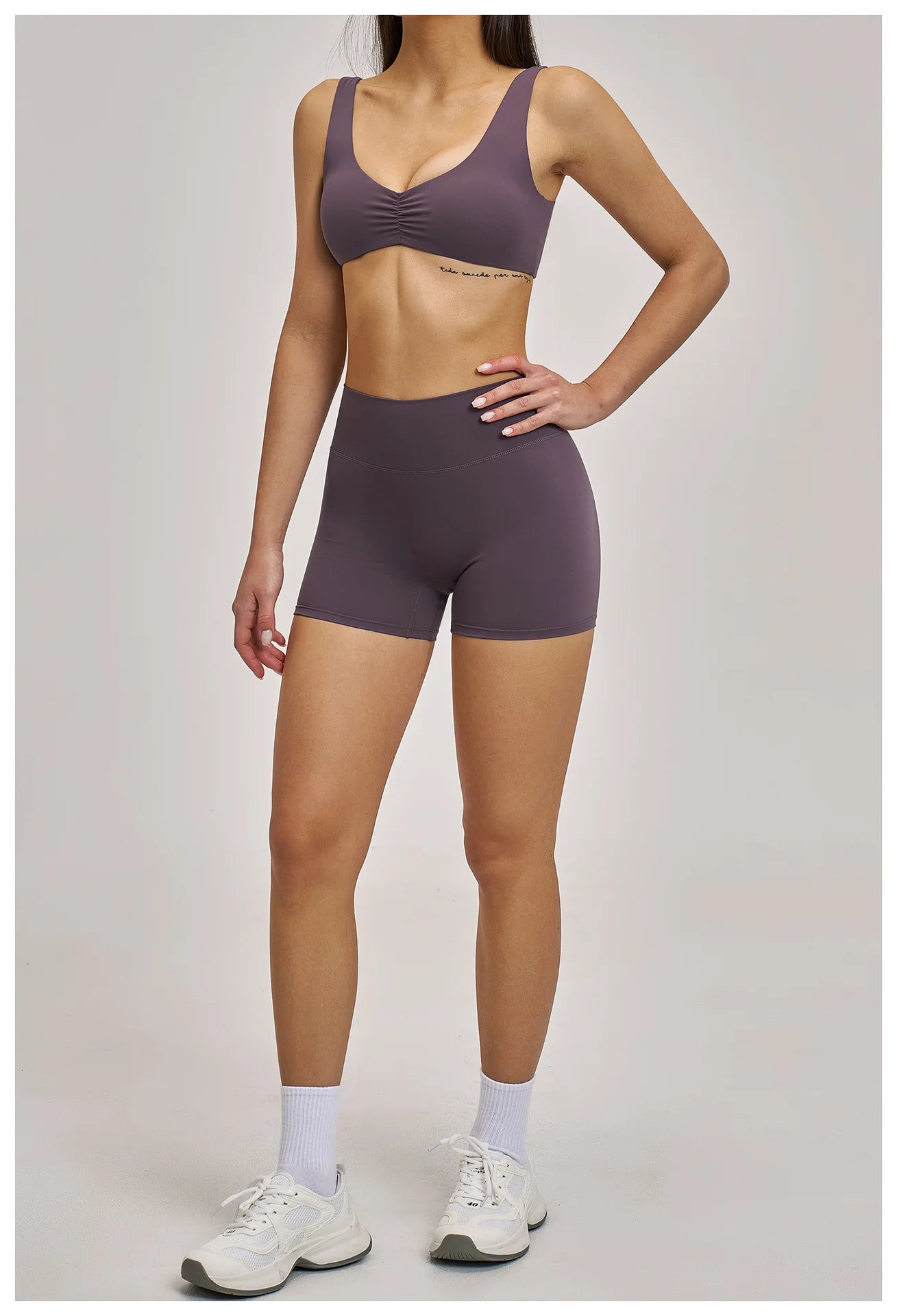 The Aura Ribbed Seamless Sports Yoga Set