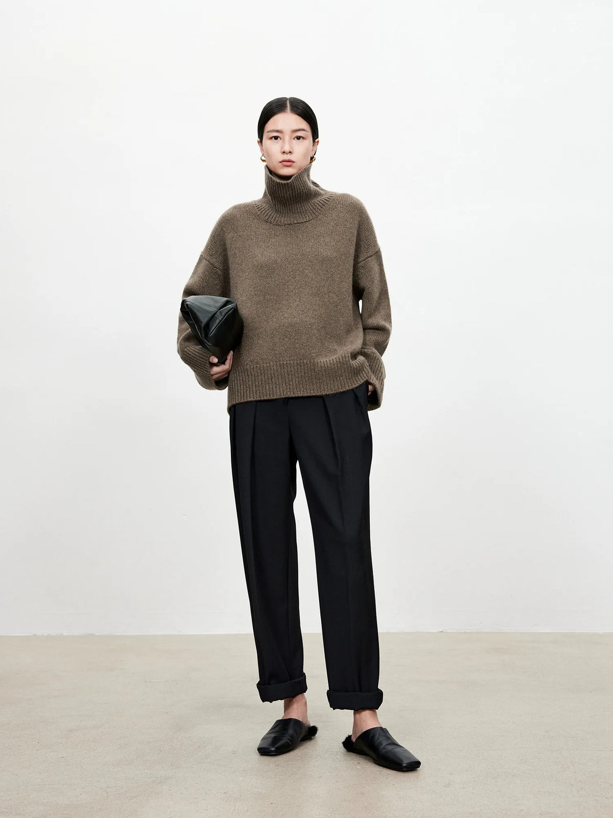 The Bauhaus Cashmere Turtleneck Knit
